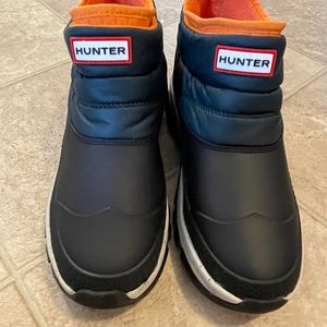 HUNTER insulated snow ankle boot brand new size 7
